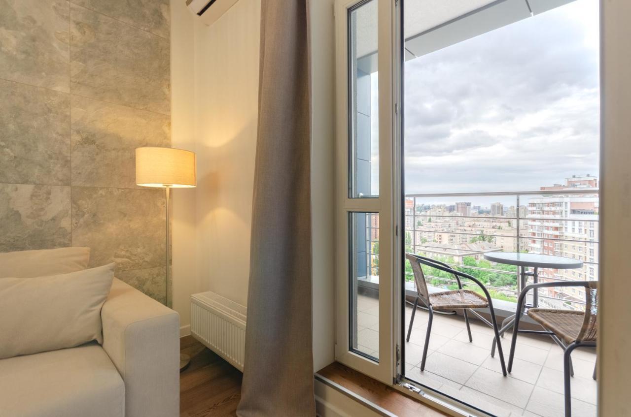 Petrovdom Apartaments 11-212 In Rc Central Park, 7 John Mccain Street Kiev Buitenkant foto